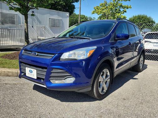 Deep Impact Blue 2016 Ford Escape SE