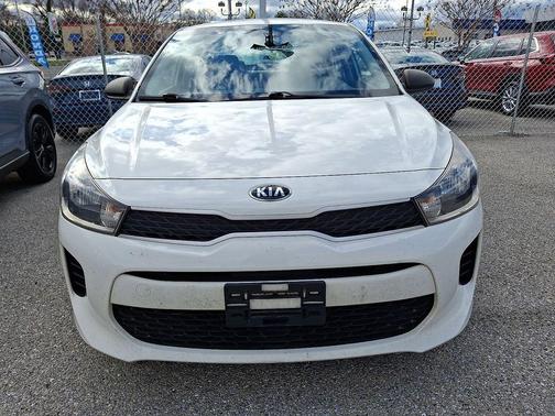 Clear White 2018 Kia Rio LX