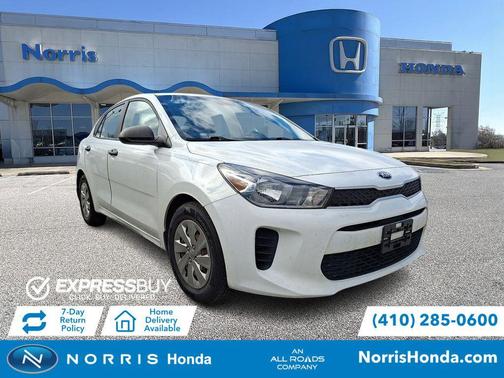 Clear White 2018 Kia Rio LX