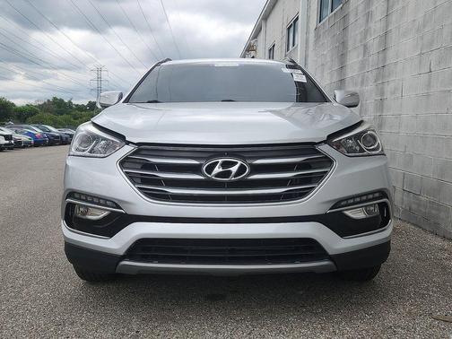 Sparkling Silver 2018 Hyundai Santa Fe Sport 2.4L