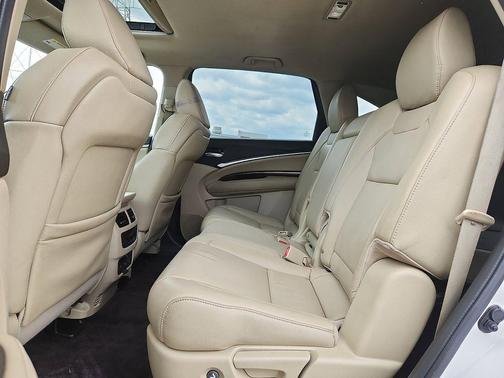 White Diamond Pearl 2018 Acura MDX 3.5L