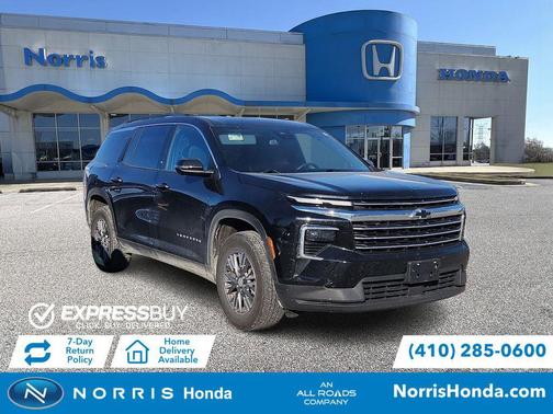 2025 Chevrolet Traverse LT