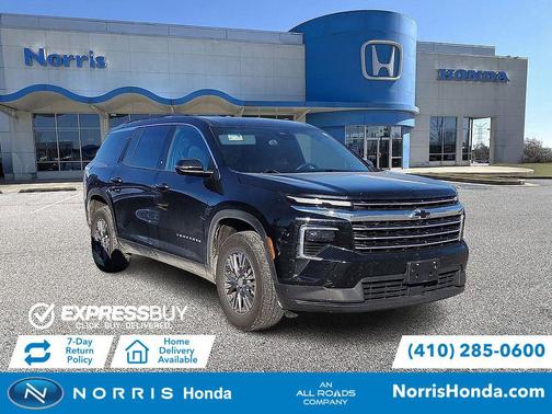 2025 Chevrolet Traverse LT