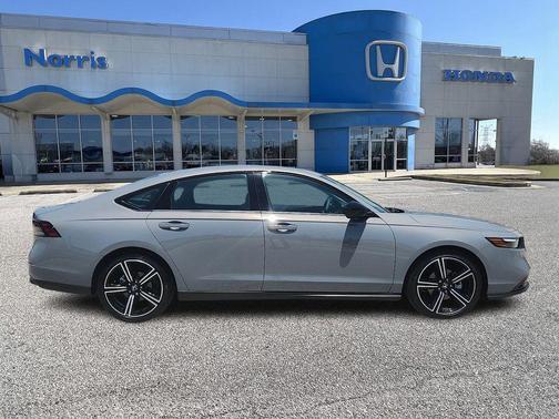 Urban Gray 2026 Honda Accord SE