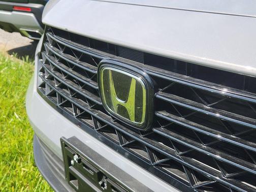 Urban Gray 2026 Honda Accord SE