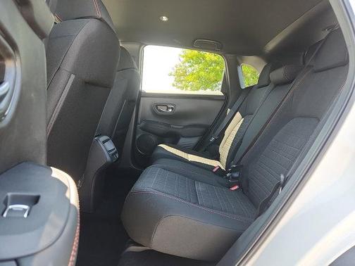 Platinum White Pearl 2026 Honda HR-V AWD Sport