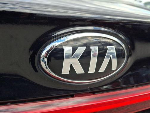 Aurora Black 2019 Kia Forte LXS