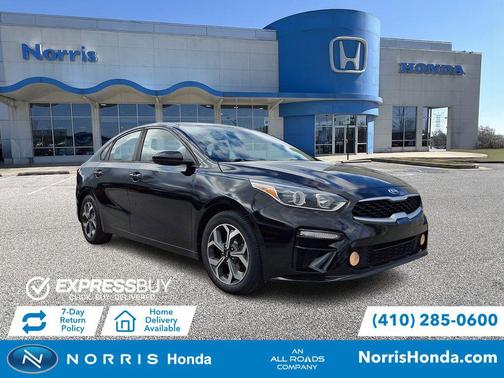 Aurora Black 2019 Kia Forte LXS
