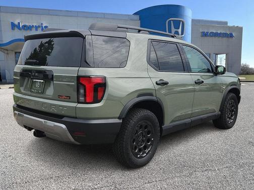 Ash Green Metallic 2026 Honda Passport AWD TrailSport Elite Blackout