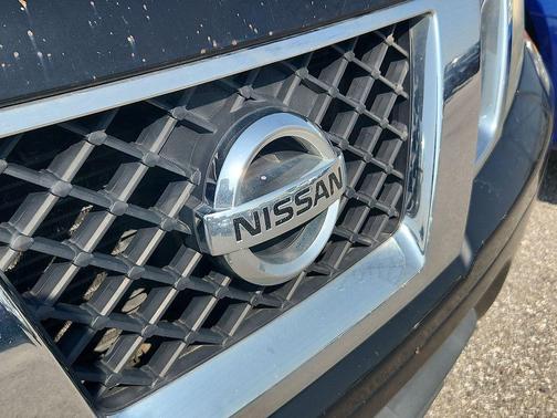 Night Armor 2015 Nissan Frontier SV