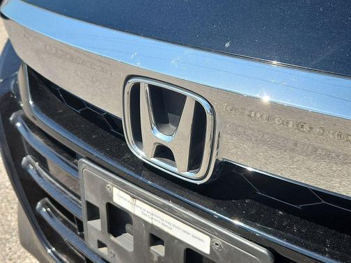 Crystal Black Pearl 2018 Honda Accord Touring 2.0T