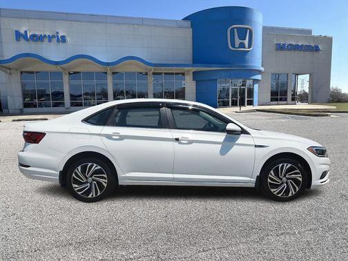 Pure White 2020 Volkswagen Jetta 1.4T SEL