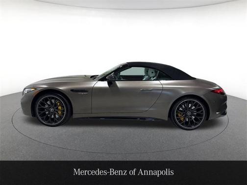 2025 Mercedes-Benz AMG SL 63 Base