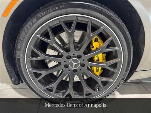 2025 Mercedes-Benz AMG SL 63 Base