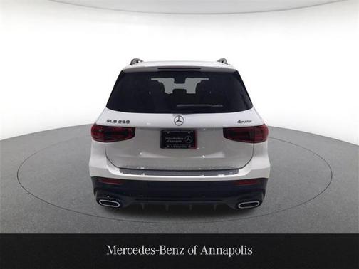 2024 Mercedes-Benz GLB 250 4MATIC