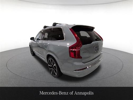 2024 Volvo XC90 B6 Ultimate Bright Theme 7-Seater