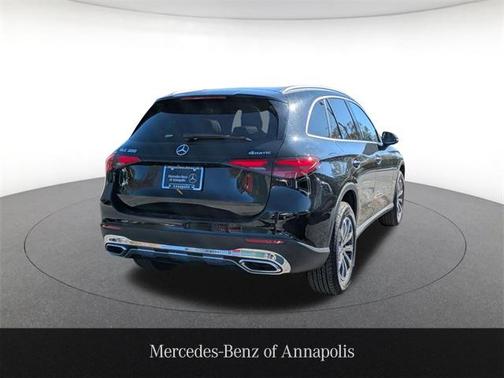 2026 Mercedes-Benz GLC 300 4MATIC