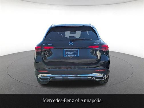 2026 Mercedes-Benz GLC 300 4MATIC