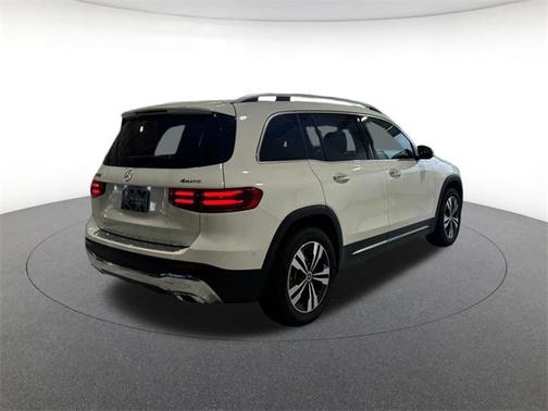 2025 Mercedes-Benz GLB 250 4MATIC