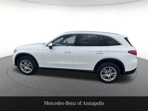 2025 Mercedes-Benz GLC 300 4MATIC
