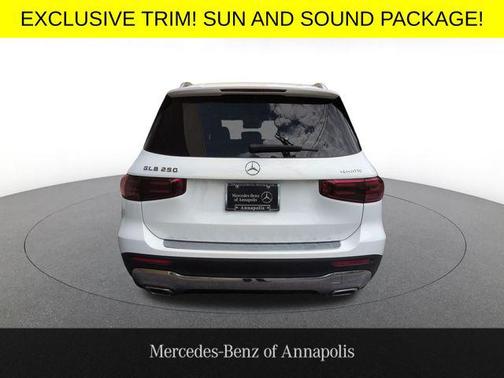 Polar White 2026 Mercedes-Benz GLB 250 4MATIC