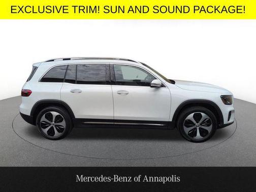 Polar White 2026 Mercedes-Benz GLB 250 4MATIC
