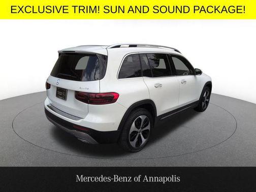 Polar White 2026 Mercedes-Benz GLB 250 4MATIC