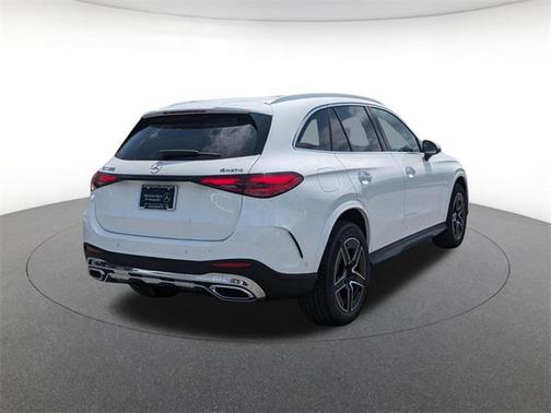 2025 Mercedes-Benz GLC 300 4MATIC