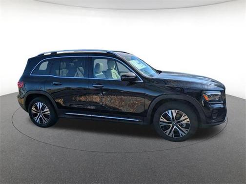 2026 Mercedes-Benz GLB 250 4MATIC