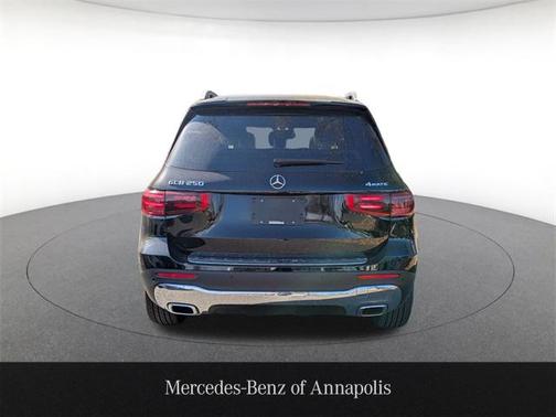 2026 Mercedes-Benz GLB 250 4MATIC