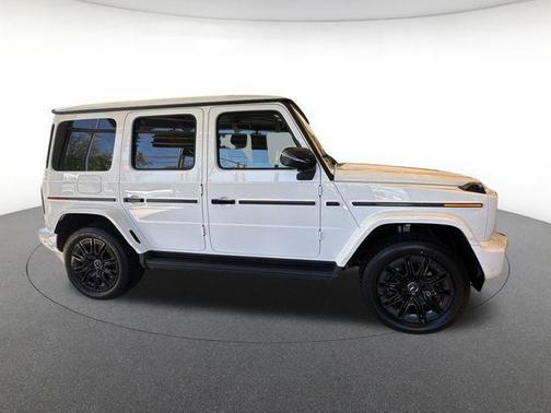 Polar White 2026 Mercedes-Benz G-Class G 580