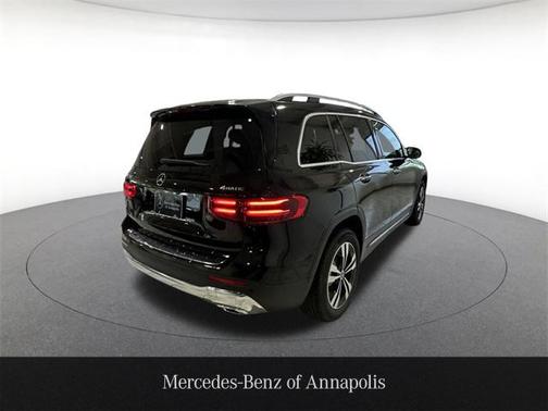2025 Mercedes-Benz GLB 250 4MATIC