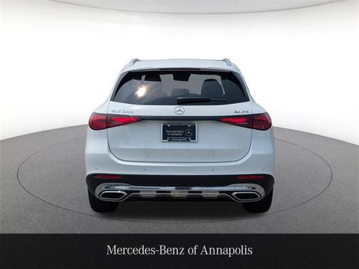 2025 Mercedes-Benz GLC 300 4MATIC