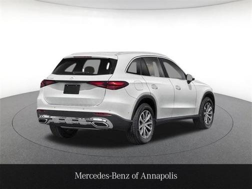 2025 Mercedes-Benz GLC 300 4MATIC