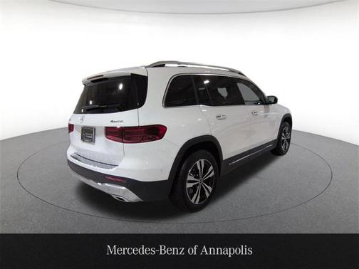 2025 Mercedes-Benz GLB 250 4MATIC