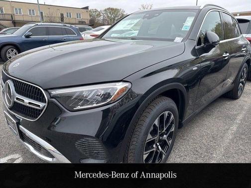 2025 Mercedes-Benz GLC 350e Base