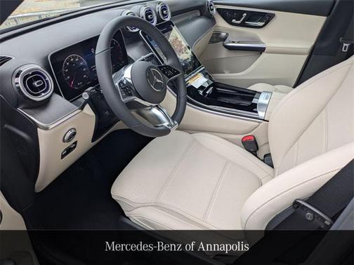 2026 Mercedes-Benz GLC 300 4MATIC