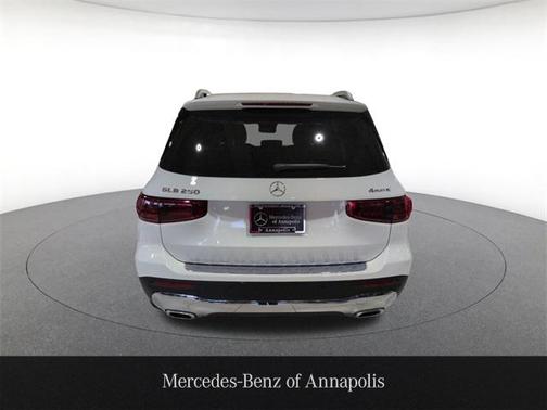 2025 Mercedes-Benz GLB 250 4MATIC