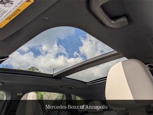 2026 Mercedes-Benz GLC 350e Base