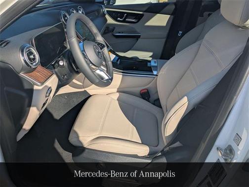 2026 Mercedes-Benz GLC 300 4MATIC