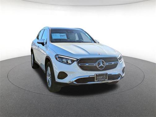 2026 Mercedes-Benz GLC 300 4MATIC