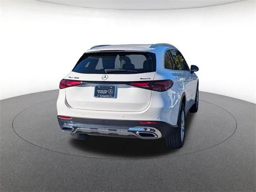 2026 Mercedes-Benz GLC 300 4MATIC