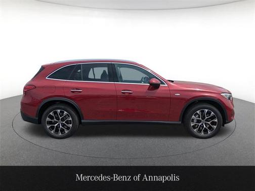 2025 Mercedes-Benz GLC 350e Base