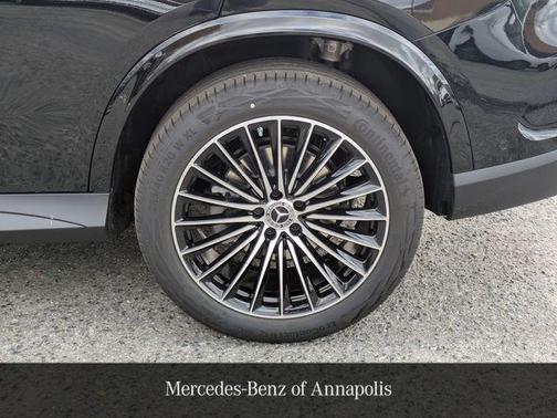 Black 2026 Mercedes-Benz GLC 300 4MATIC