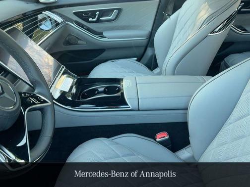 Obsidian Black 2026 Mercedes-Benz S-Class S 580 4MATIC