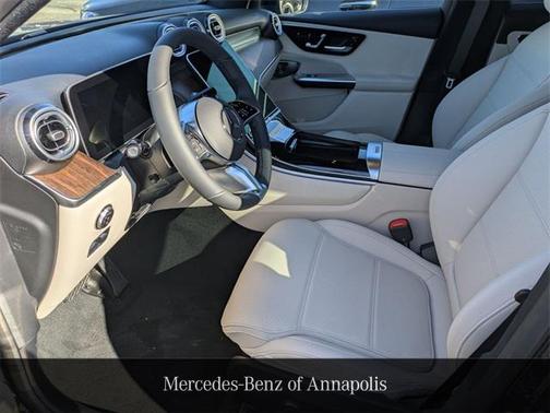 2026 Mercedes-Benz GLC 300 4MATIC