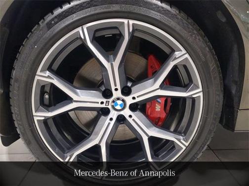 2022 BMW X6 xDrive40i