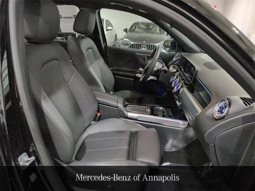 2025 Mercedes-Benz GLB 250 4MATIC