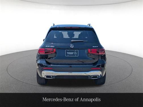 2025 Mercedes-Benz GLB 250 4MATIC