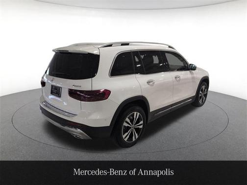 2025 Mercedes-Benz GLB 250 4MATIC